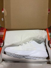 White Nike Runner kids shoes 2.5Y