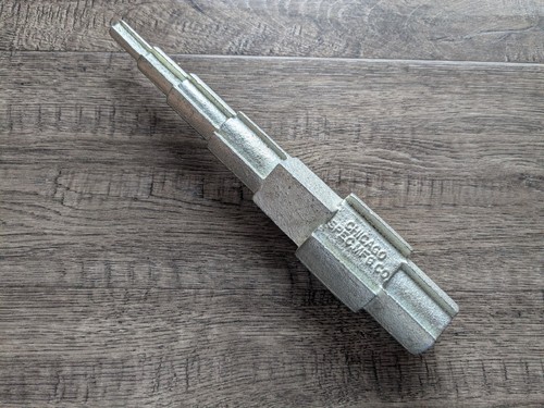 Chicago SPEC Mfg Co Radiator Spud Wrench Malleable Iron 10-1/2"