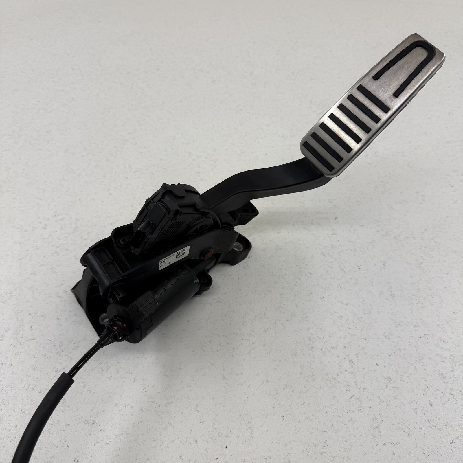 Maserati Quattroporte 2014-2024 Accelerator pedal P/N 670004978