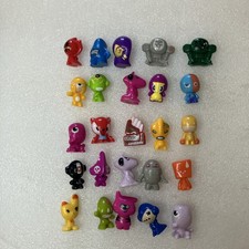 Lot of 25 Gogos Crazy Bones Figures As Shown