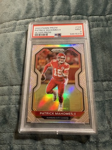 2020 Panini Prizm Patrick Mahomes II Silver PSA 9 Kansas City Chiefs NFL