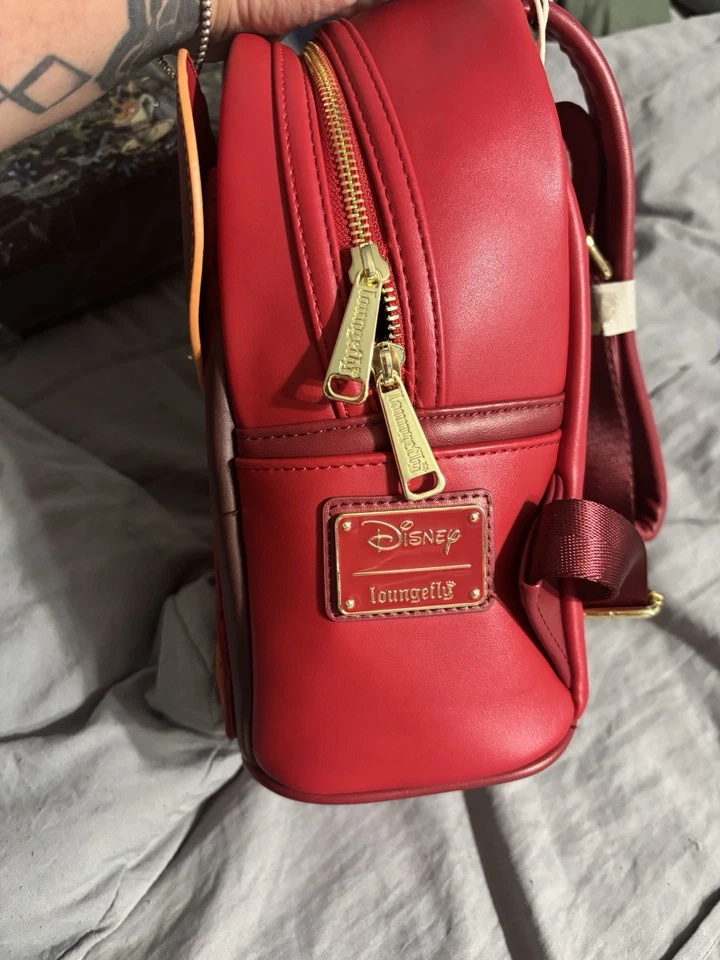 Hard tag Loungefly Exclusive Disney Aladdin Jasmine and Jafar Snake - Image 3 of 3