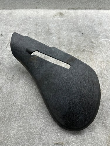 VW PASSAT B6 3C2 Details zur Sitzverkleidung 3C0881480 2.00 Diesel 23055989