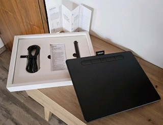 Grafiktablett mit Stift Wacom CTL 6100WL Intuos Medium Bluetooth Schwarz