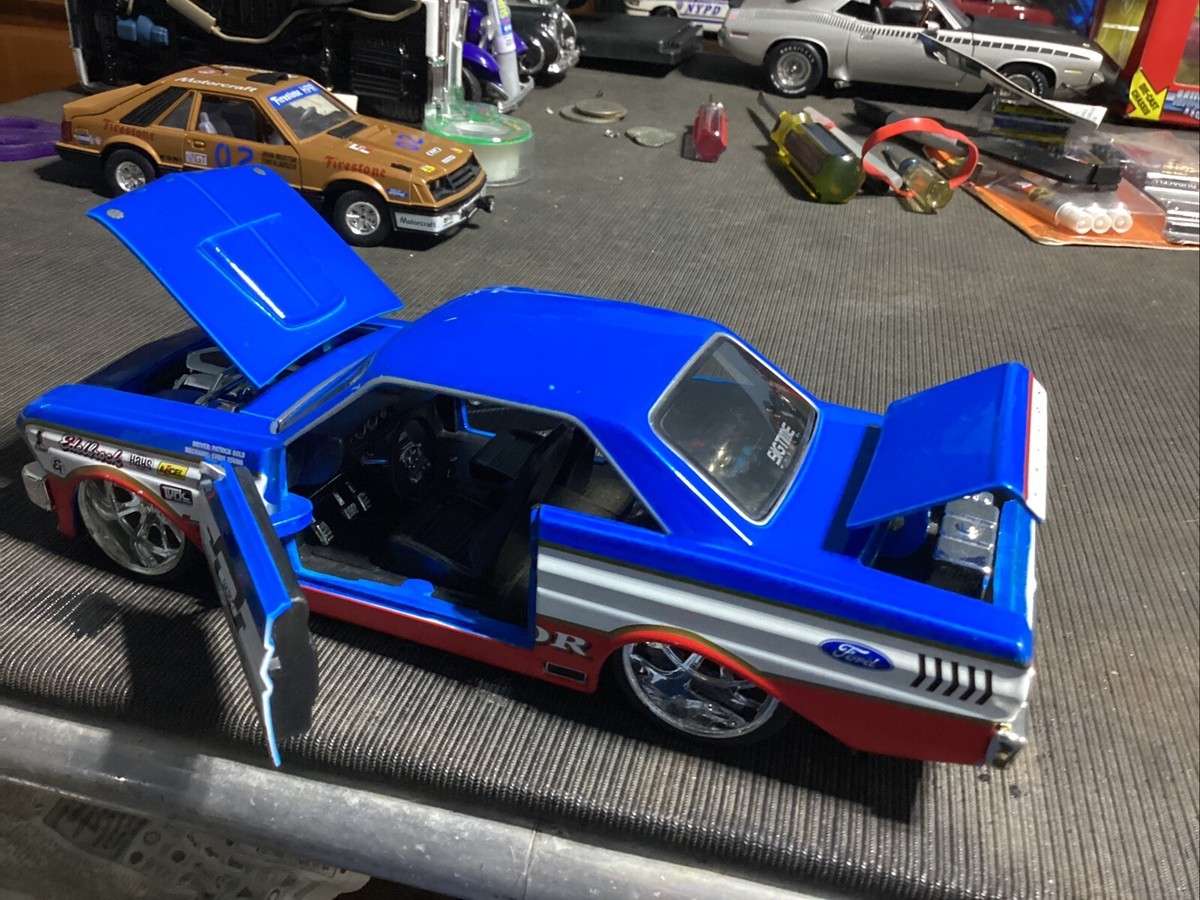 FORD FALCON　1/24　BIGTIME MUSCLE JADA BIG TIME MUSCLE 1964 FORD FALCON 1:24 SCALE BLUE / AS
