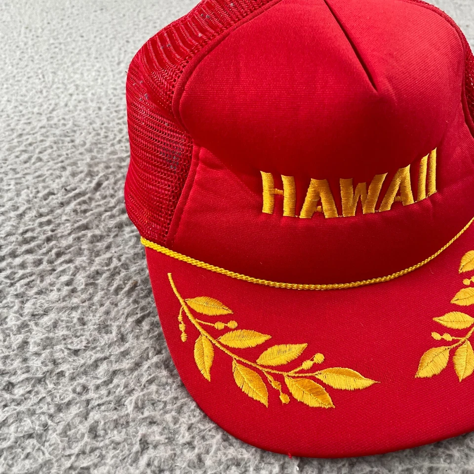 De colección Años 80 HAWAII Bordado Rojo Dorado Malla Ajustable Camionero Gorra Snapback * Foto 2 de 4