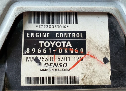 Toyota Hilux GGN15, KUN1 05-11 89661-0KM60 Eingine control Unit Oem jdm Used - Picture 3 of 8