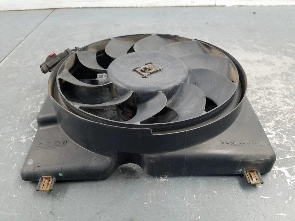 Jeep Cherokee Classic XJ 2000 4x4 4,0 L ventilador de cubierta de radiador #8254 VV9 Foto 2 de 4