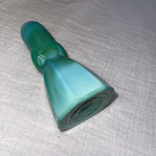 Mosser Slag Glass Turquoise Jenny Doll figurine 4 1/4" - Picture 4 of 8