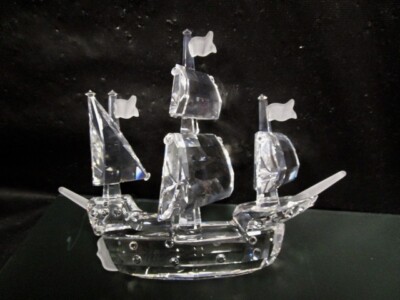 スワロフスキー 置き物　船 『サンタマリア号』 台座付き Swarovski Crystal Figurine - SANTA MARIA SHIP - Retired - With