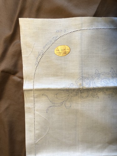 Lee Wards Stamped Table Scarf/Runner~Indian Head 100% Cotton~Pansy~Cut Out Edges - Picture 2 of 10