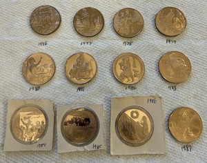 12 Franklin Mint Solid Bronze Medals Winter/Christmas Themed 1976-1987