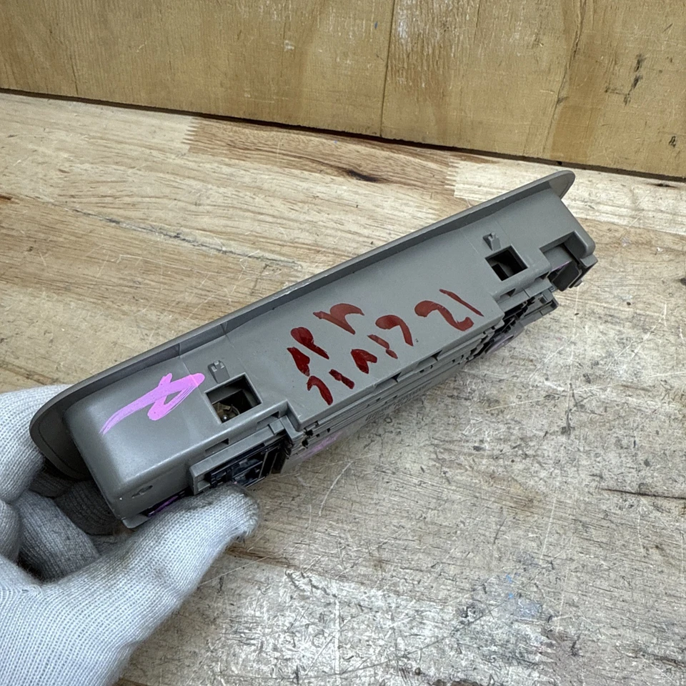 Honda Civic/Fit/Insight Brown Overhead Front Center Dome Roof Map Light - Image 4 of 4