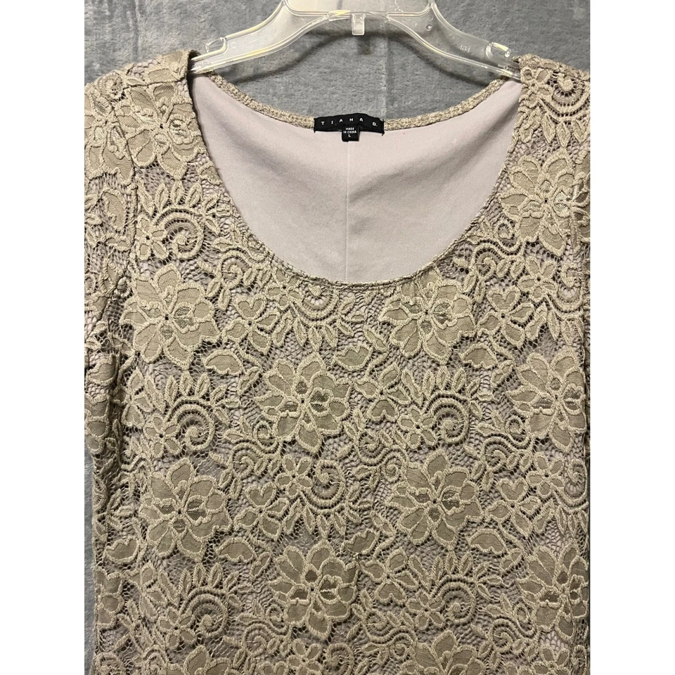 Tiana B. Vestido para mujer con superposición de encaje beige manga corta L Boho Foto 2 de 4