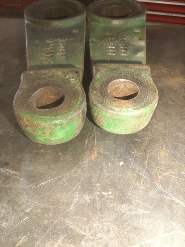 Steering Arm - Left& Right Hand fits John Deere 4430.(R50768,R50767) - Picture 9 of 12