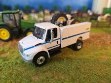 Custom 164 Greenlight Service Bed Truck 4x4 Crane International Ih Farm Ertl