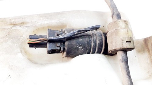 Waschwasserpumpe, Scheibenreinigung  Volkswagen Golf DE894158-96