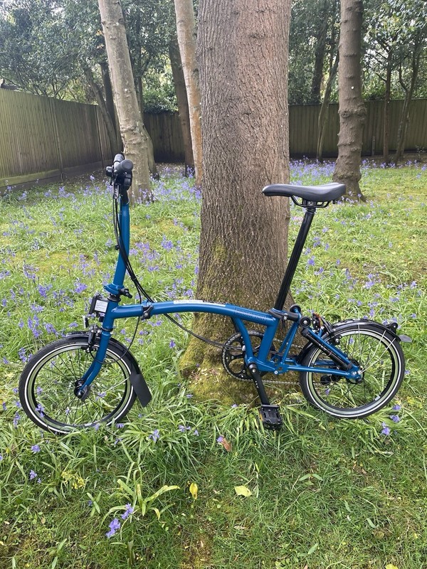 Brompton C-Line 6-Speed in Ocean Blue (Discontinued) - Mid bar - April 2026 -New