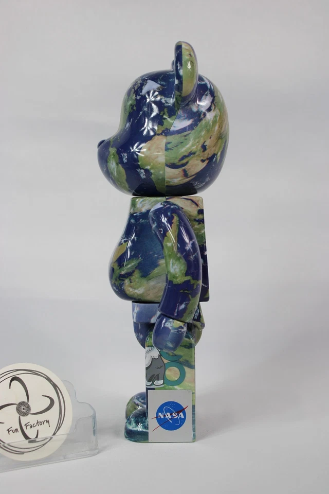 Bearbrick Earth (Columbia Space Shuttle) только 400% - Изображение 3 из 4
