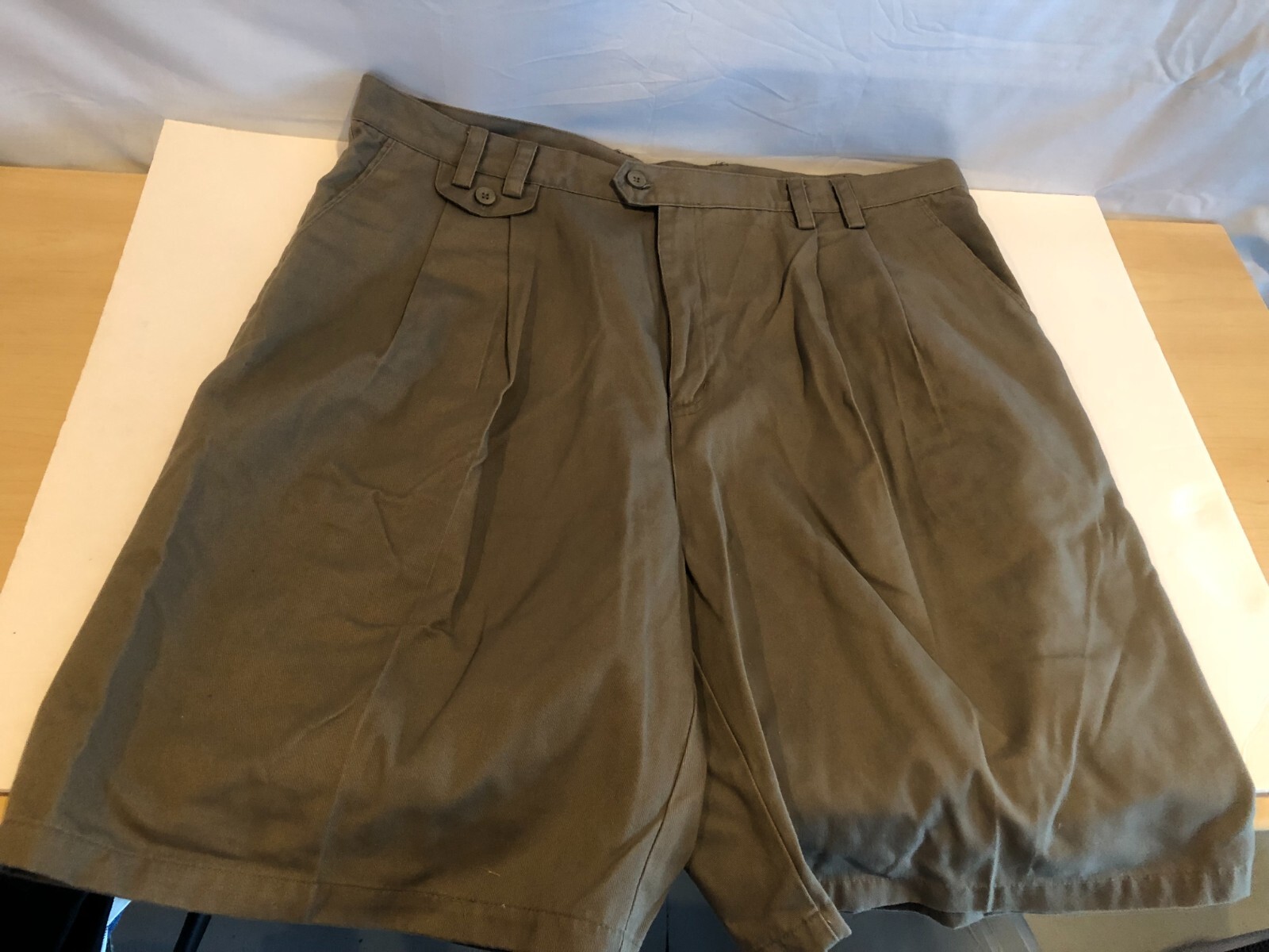 Picture 1 of 2
