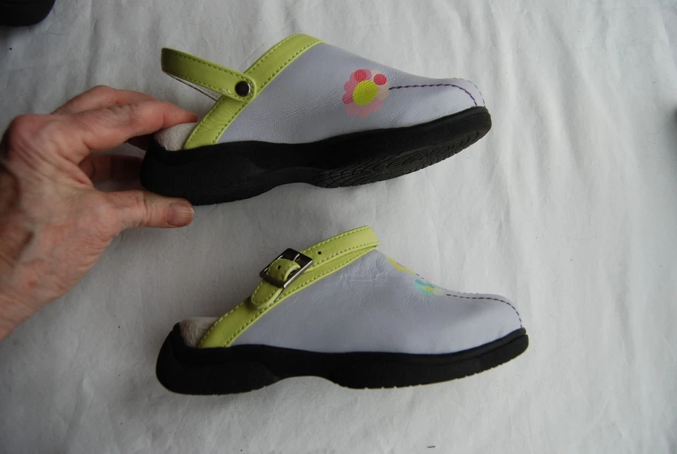 Zuecos HANNA DIFFERENTSON púrpura rosa verde floral con opción Correa 29 US 11.5 niño pequeño Foto 2 de 4