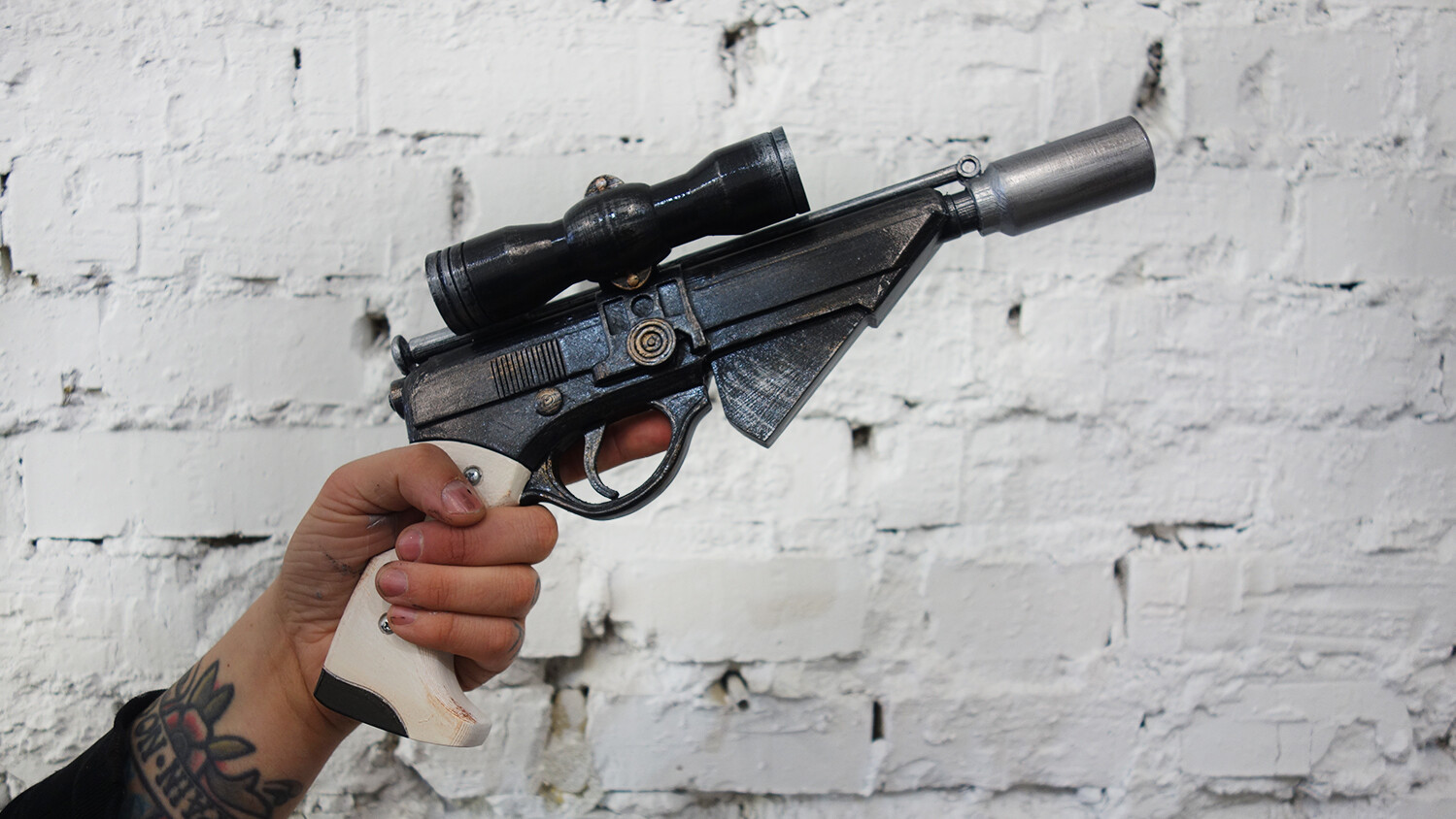 SW Lando Calrissian X-8 blaster Full size cosplay prop VERKOOP, nieuwe release
