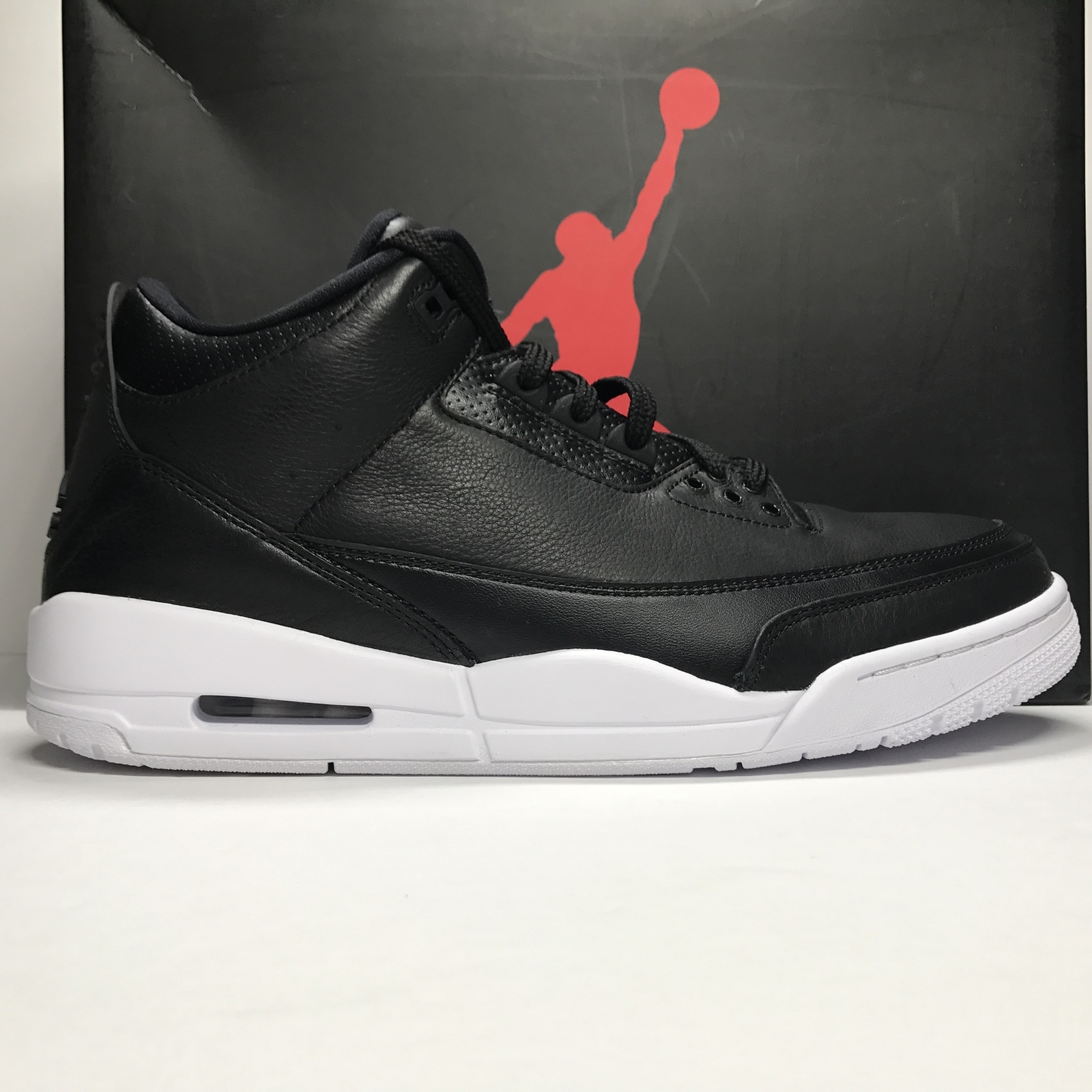 Nike Nike Nike Air Jordan 3 III Retro Cyber Monday Size 8.5 black white 136064-020 ab9246 Nike Nike Nike Air Jordan 3 III Retro Cyber Monday Size 8.5 black white 136064-020 ab9246