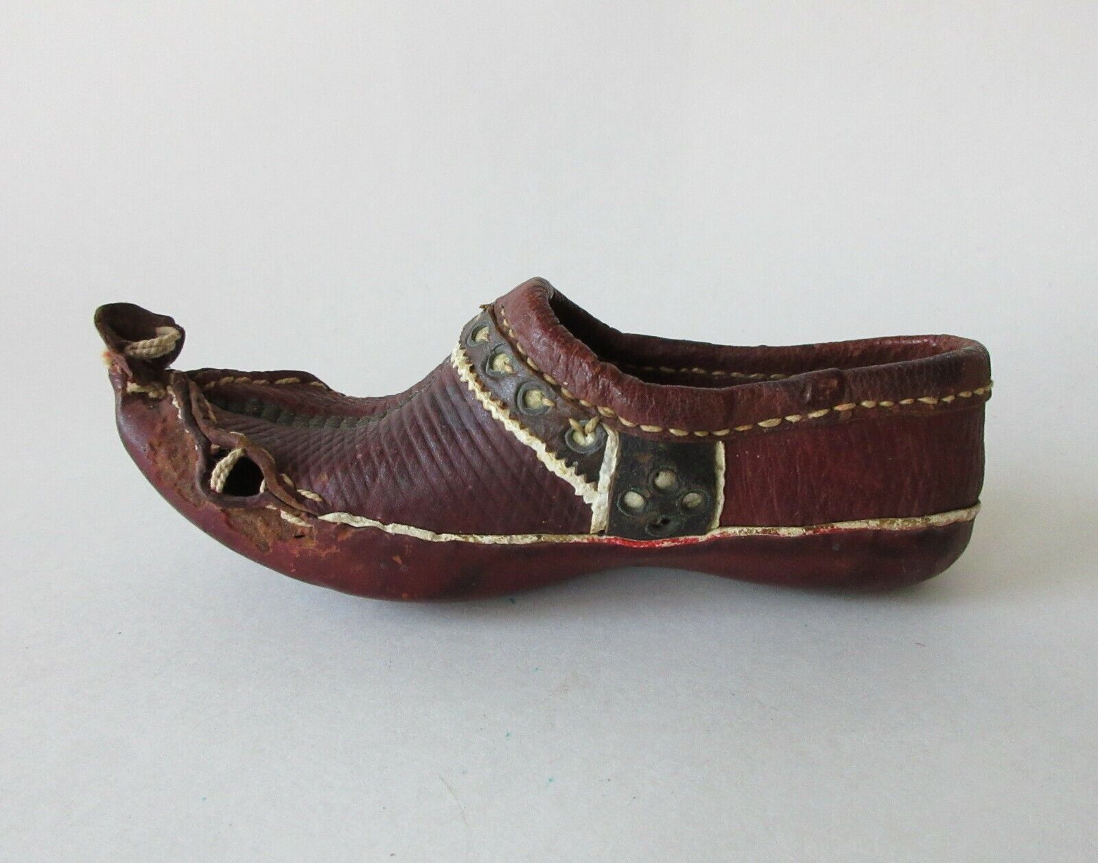 Antique Childs Shoes Red Leather Curl Toe Ethnic … - image 4