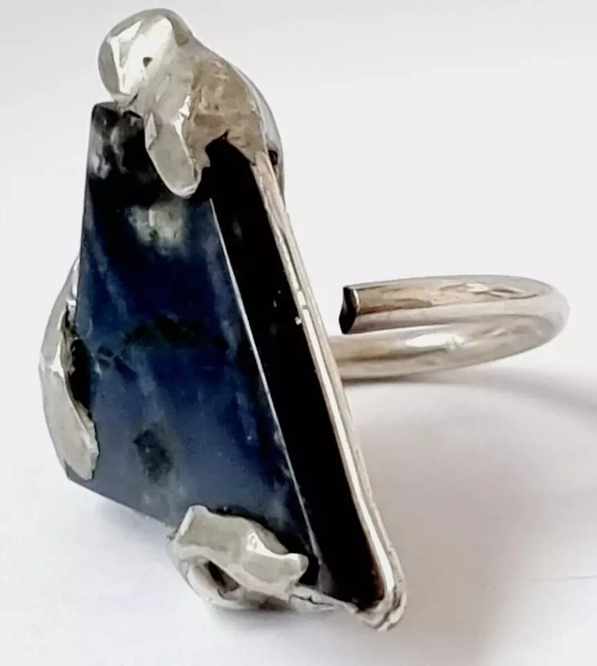 A0194 - Unique Solid Silver Ring with Opalescent … - image 3