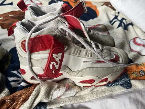 Ken Griffey Turfs