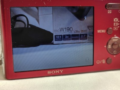 Sony CyberShot DSC-W190 12.1MP Digital Camera Red w/ Battery