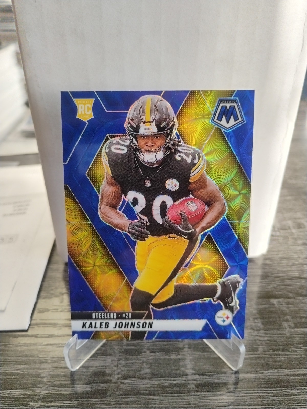 2025 Mosaic Blue Scope Prizm Kaleb Johnson #315 Steelers RC