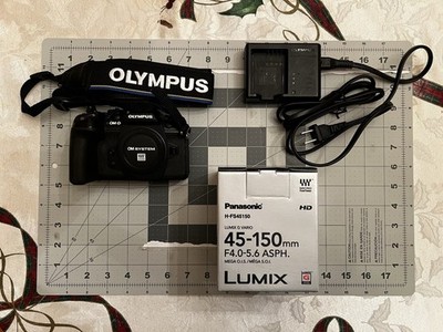Olympus OM-D E-M1 II Mirrorless Camera Body 20.4MP Bundle