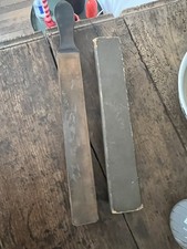 aiguiseur ancien pour rasoir coupe choux