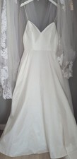 Gorgeous Silk Classic Justin Alexander Women's Wedding Dress Size 2