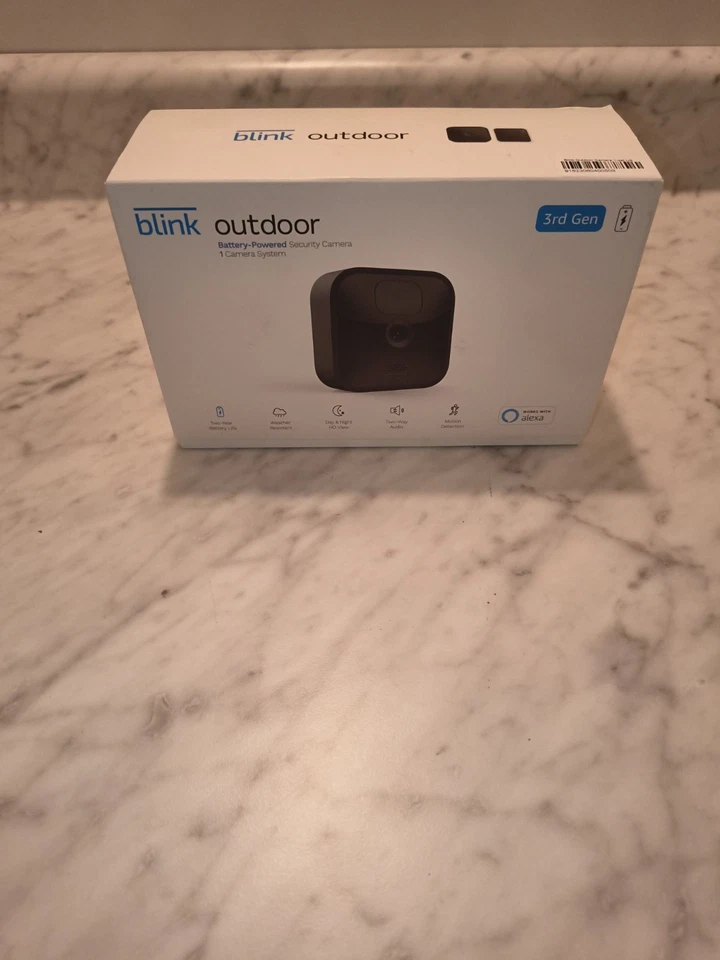 Blink Outdoor Camera - 1 Pack - Image 2 of 4