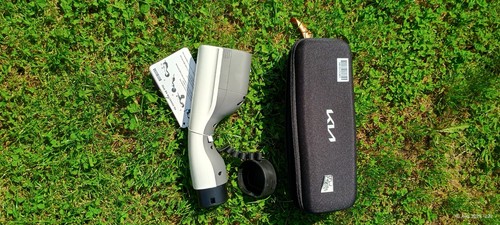 Original Kia Adapter V2L Adapter Typ 2 Vehicle to Load Ladekabel EV6 Niro - Bild 4 von 9
