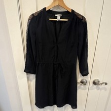 H&M Black V-Neck Shift Short Dress 3/4 Sleeve Lace Sheer Solid Women 4