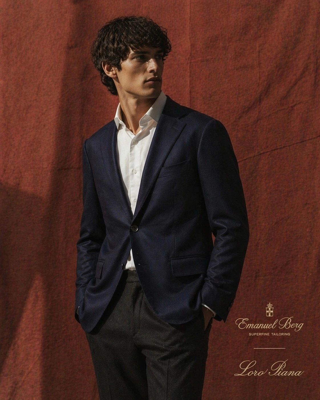 Emanuel Berg Loro Piana 44R Navy Blazer Super 120s Wool Sport Coat Italy
Opens in a new window or ta