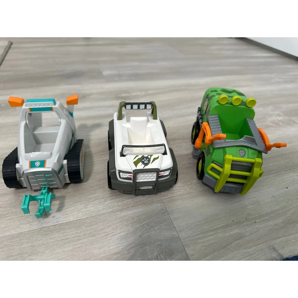 Lote de vehículos de rescate de la selva de la Patrulla Canina figuras rastreado de escombros rocosos Foto 2 de 4