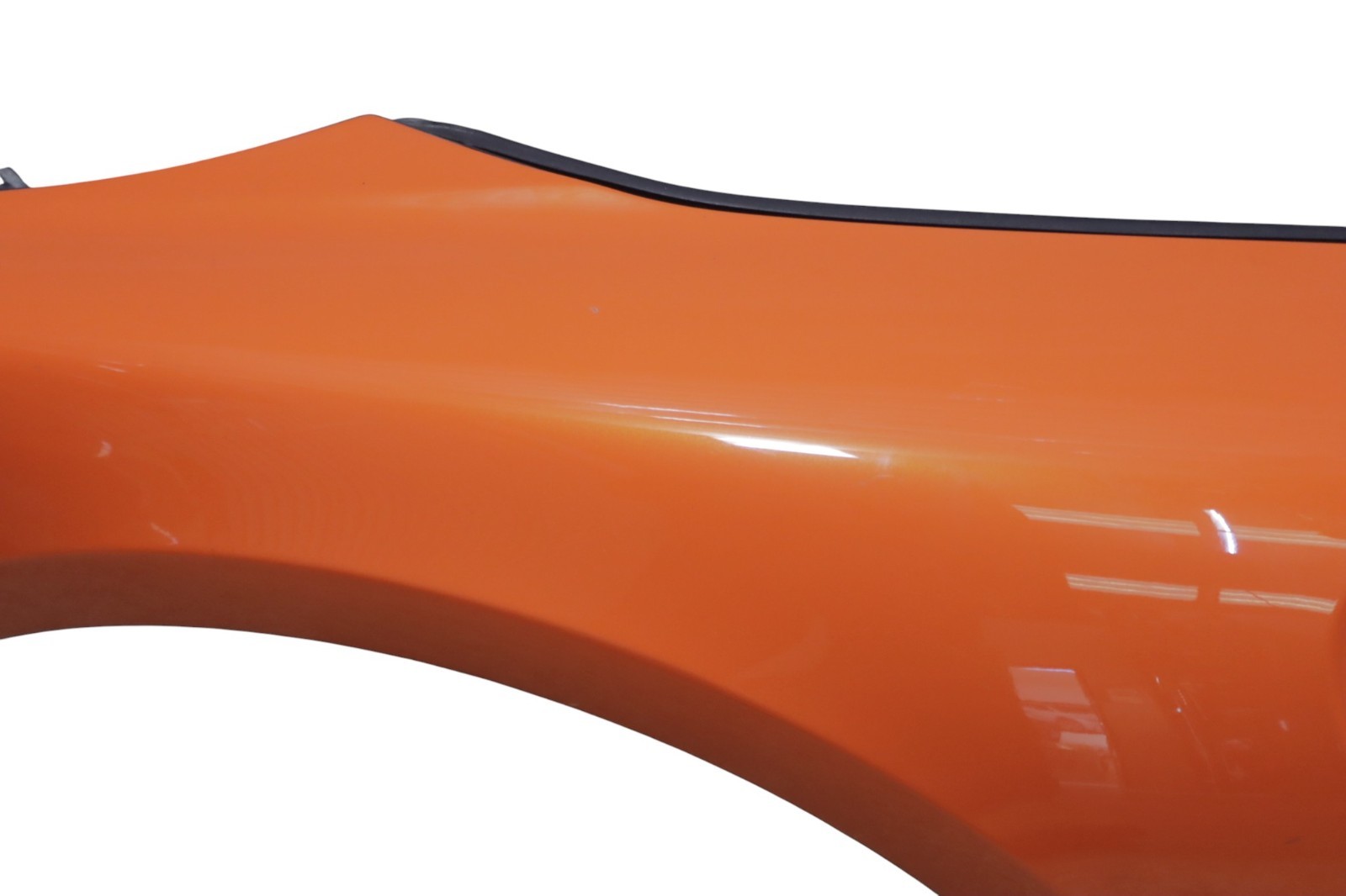 McLaren 600LT Front Right Side Fender Wing Panel Assembly 13A095CP 2019 2020 OEM
