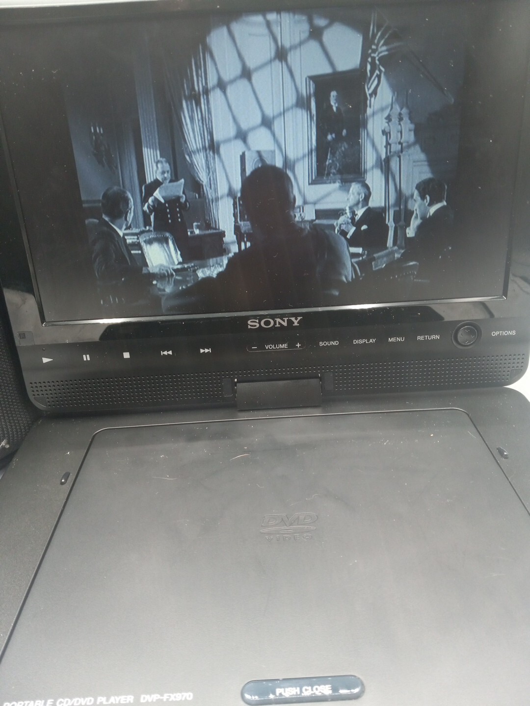Sony DVPFX970 DVD Player 9 inch screen Bag Included eBay