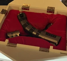 Disney Star Wars Galaxys Edge Asajj Ventress LE 4500 Legacy Lightsaber Hilt Set