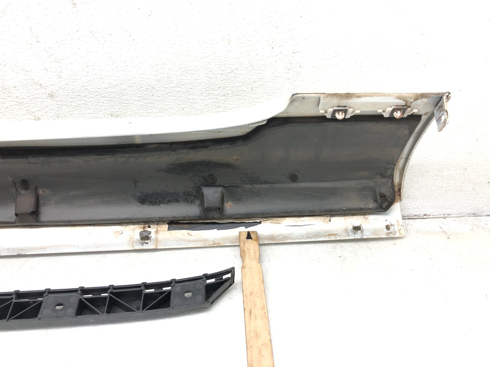2014-2018 BENTLEY FLYING SPUR RIGHT PASS SIDE SKIRT ROCKER PANEL MOLDING #DAMAGE