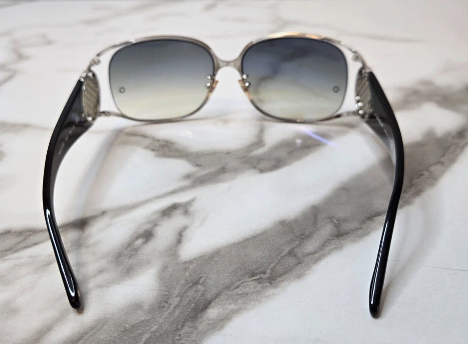 Gafas de sol cuadradas Montblanc MB 229S F90 59-15 135 grises negras degradadas para mujer Foto 4 de 4