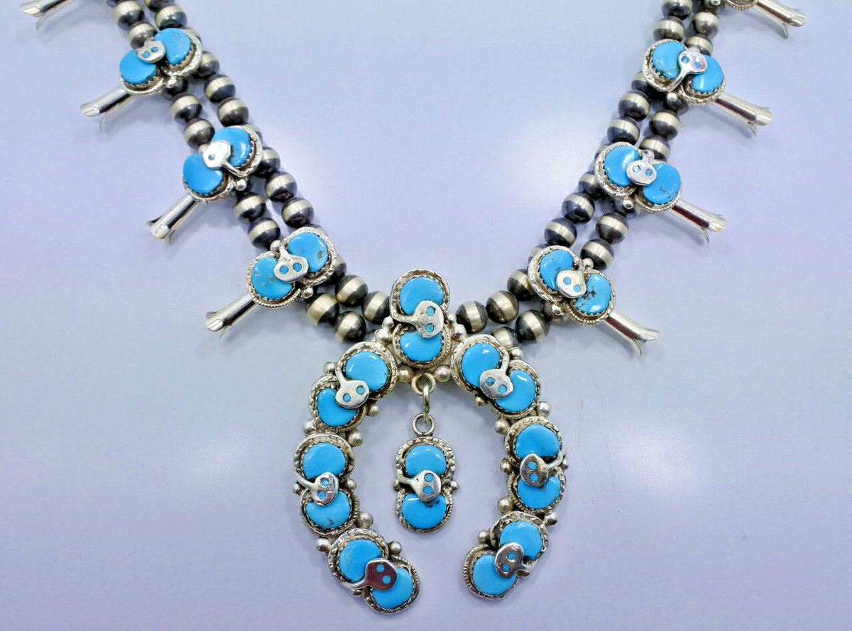 アクセサリー sykia stone square pierce Effie Calavaza Zuni Snake Squash Blossom Set Navajo Pearls Weight