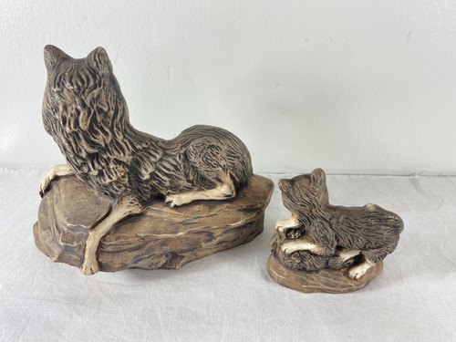 Ceramic Brown Wolf Figurines Mother with Two WrestlingBabies Great condition 7x6 - Picture 11 of 11