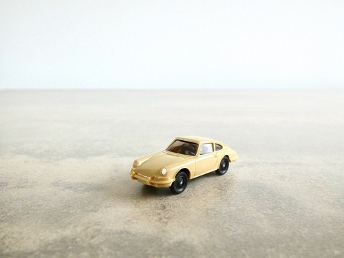 Porsche 911 C anni '60 - Wiking - scala 1:87