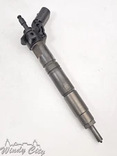 3.0L MERCEDES DIESEL ENGINE FUEL INJECTOR USED OEM 6420701387