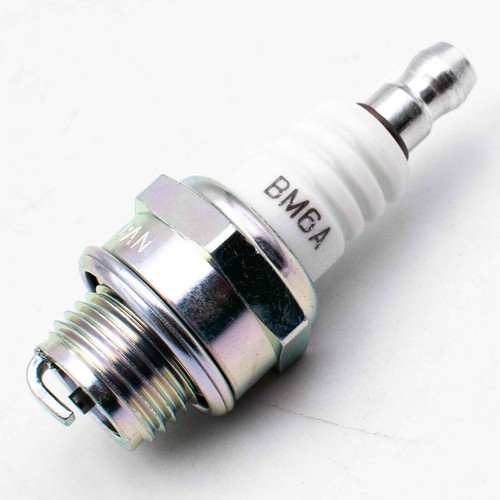 CANDELA NGK BM6A Decespugliatore SHINDAIWA B-40, B-45, BP35 - Picture 2 of 2
